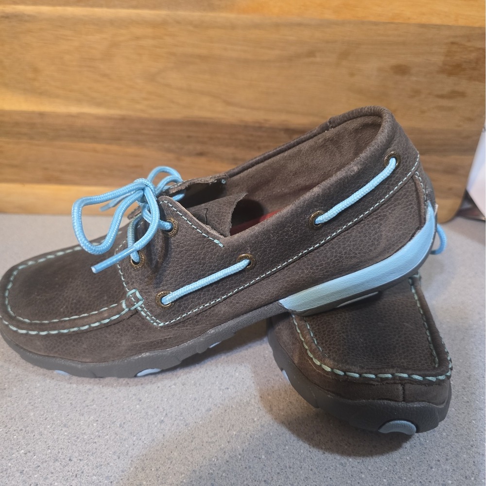 Womens Twisted X Size 6.5 Shoe Brown With Aqua Slip On